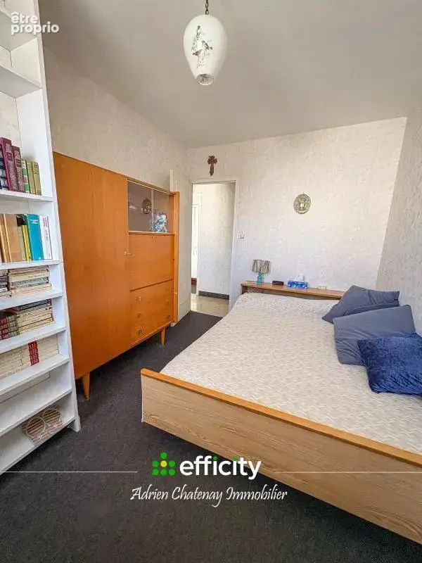 Maison 6 pièces 110 m² à vendre à La Roche-Sur-Yon (85000) - photo 12