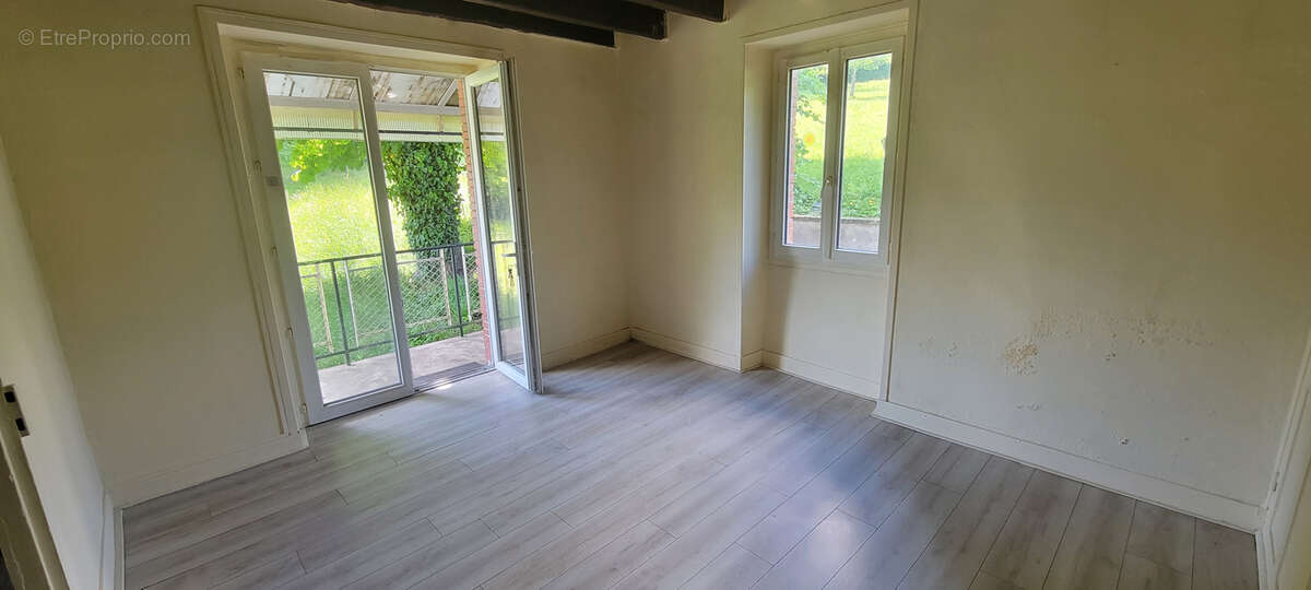 Maison à BEYNAT