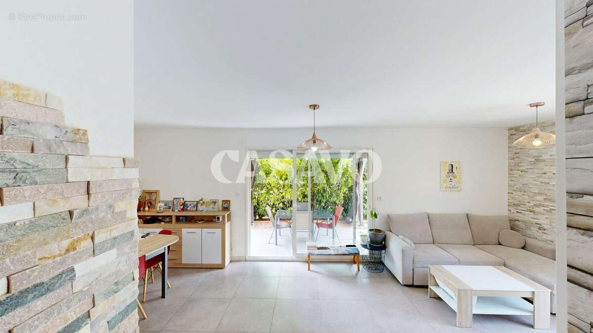 Vente Maison 4 pièces de 75m² - 13112 La Destrousse - photo 14
