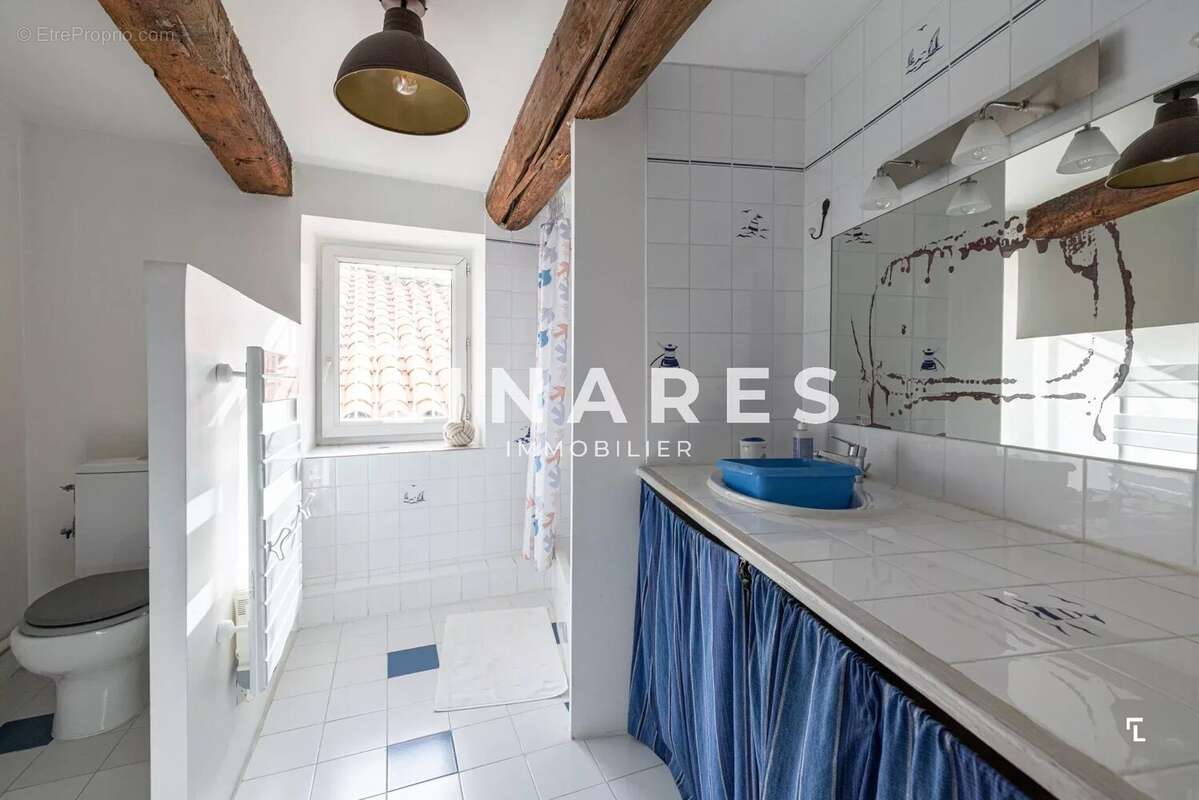 Appartement à MARSEILLE-2E