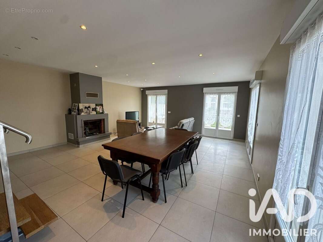 Photo 4 - Maison à BESSANCOURT
