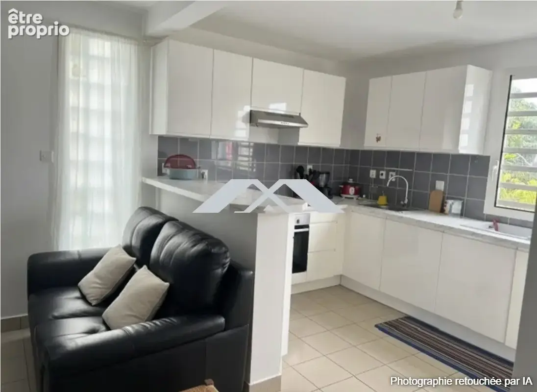 Appartement 3 pièces 69 m² à vendre à Saint-Joseph (97480) - photo 1
