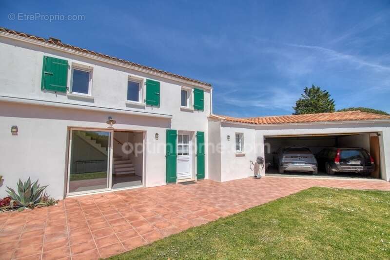 Maison familiale avec studios et garages – 180 m² habitables – Terrain de 1300 m² – Saint-Pierre d’Oléron - photo 4