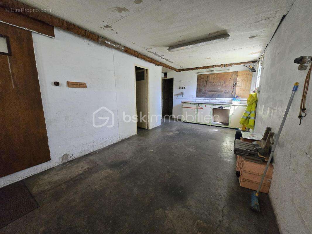 Joli Pavillon sur sous-sol de 120m² à La Machine - photo 26