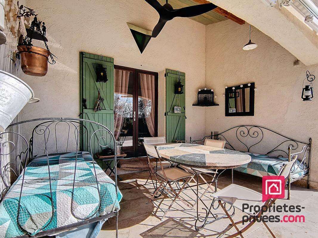 Maison à SAINT-MAXIMIN-LA-SAINTE-BAUME