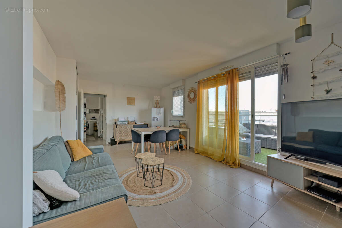 Appartement à AIMARGUES