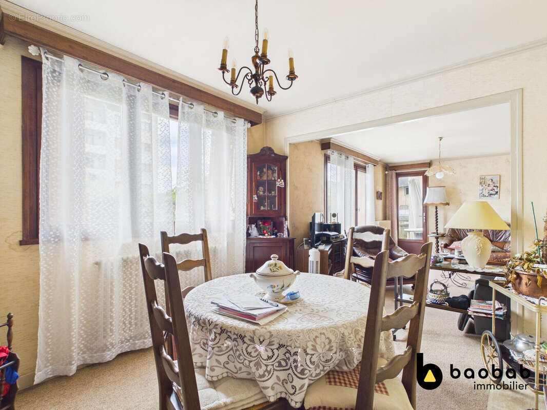 Appartement à LA RAVOIRE