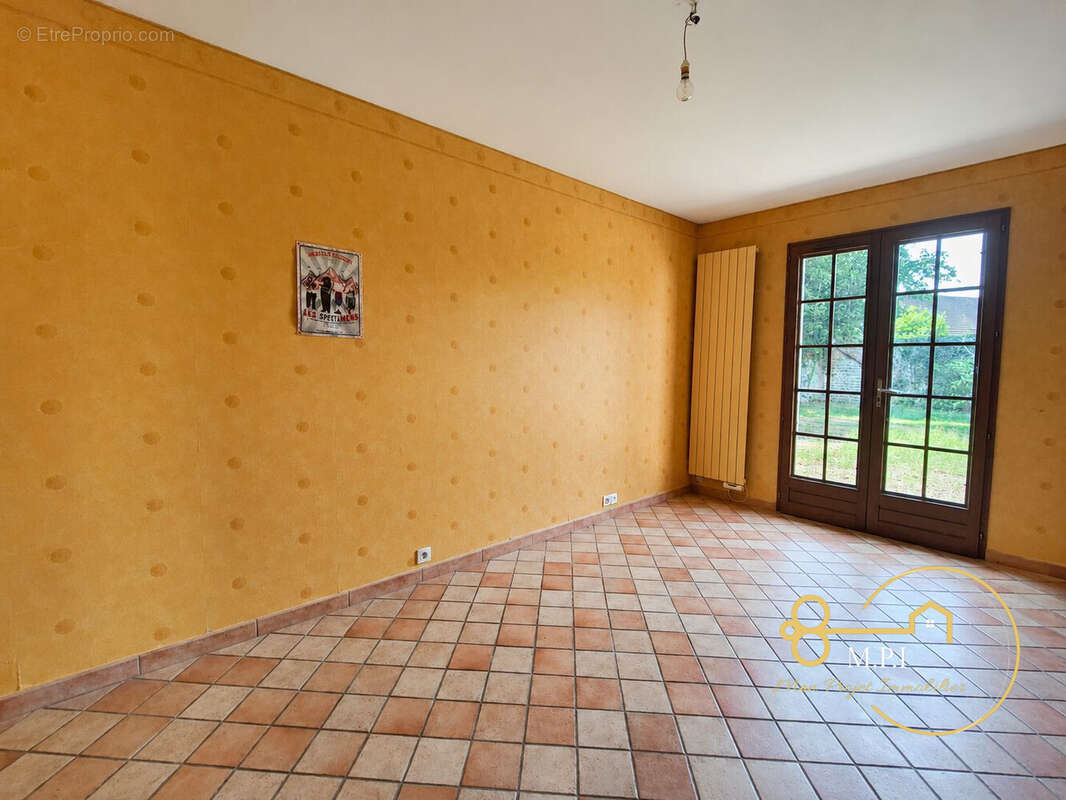 Maison 132 m² à Saint-Paterne  - photo 9