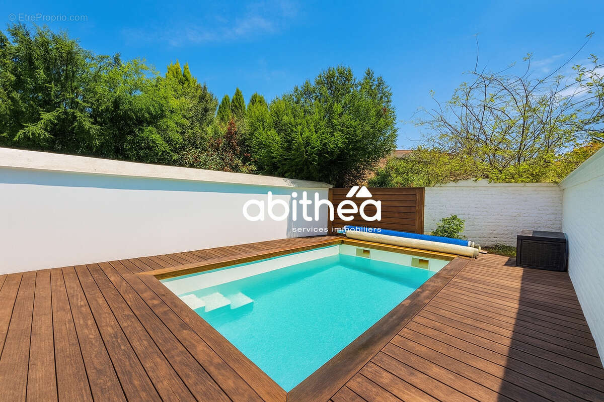 Maison à VALENCIENNES