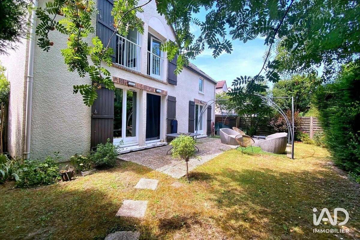 Maison 145 m² à Gournay-Sur-Marne  - photo 2