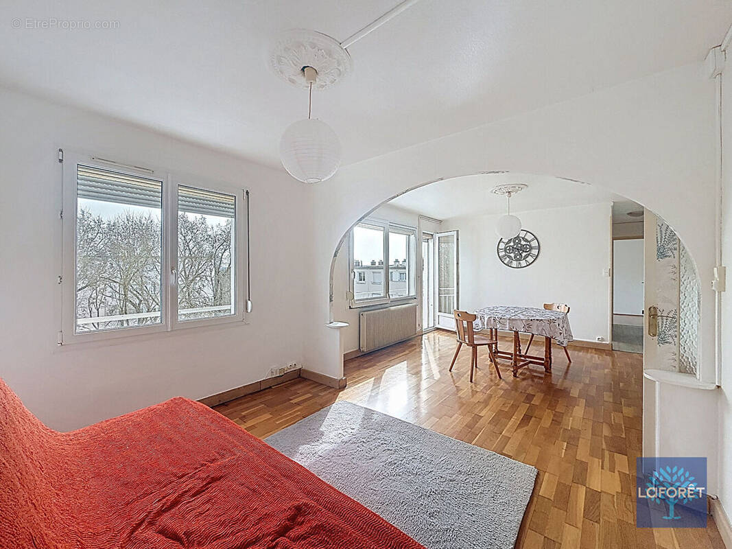 Appartement à TOMBLAINE