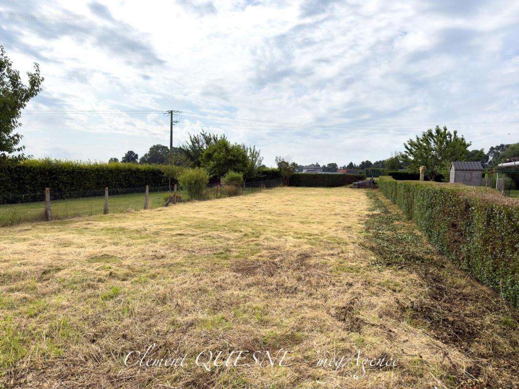 Maison à AUQUEMESNIL