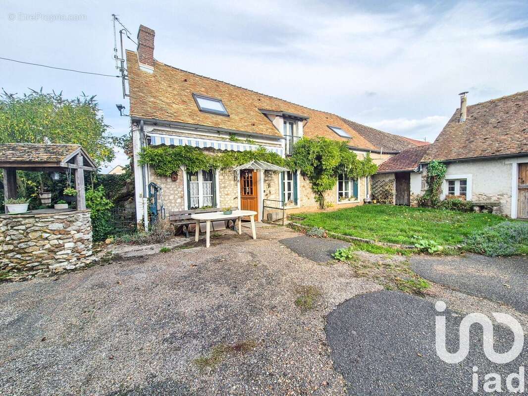 Photo 2 - Maison à ORGERUS