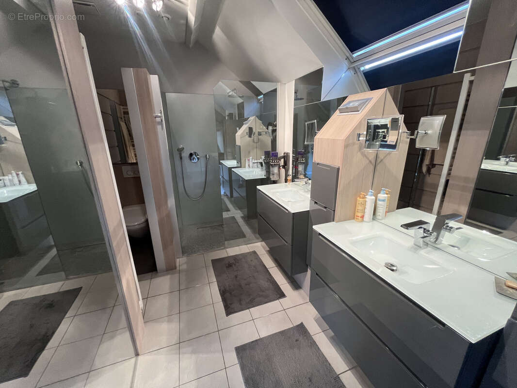 Proche ARRAS - Propriété de 392m2 habitables entièrement rénovée - photo 7