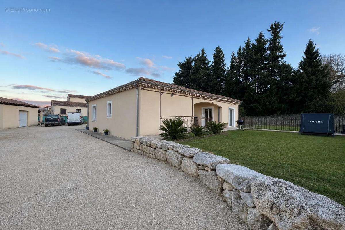 Maison à VIVIERS