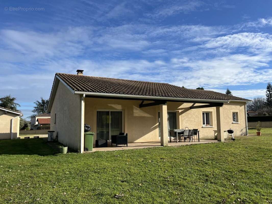 Maison à CASTELJALOUX