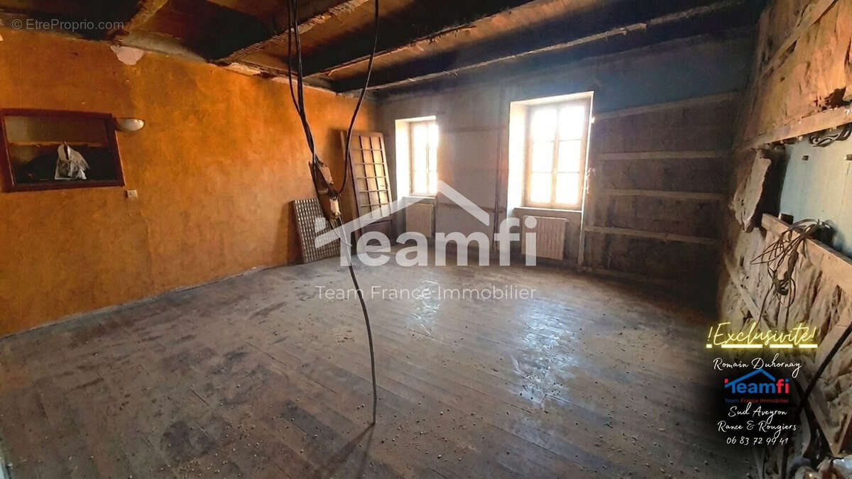 Maison à LACAUNE