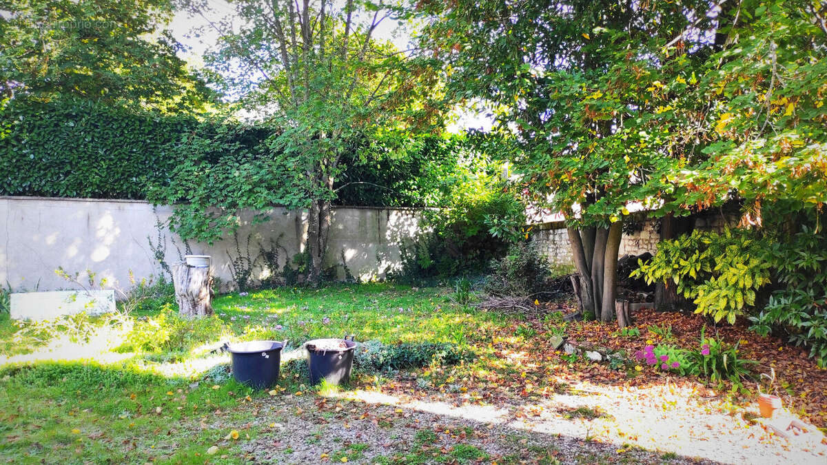 Maison à CHATELLERAULT