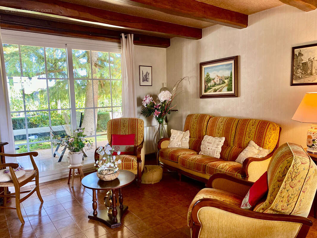 Maison à SAINT-BERAIN-SOUS-SANVIGNES