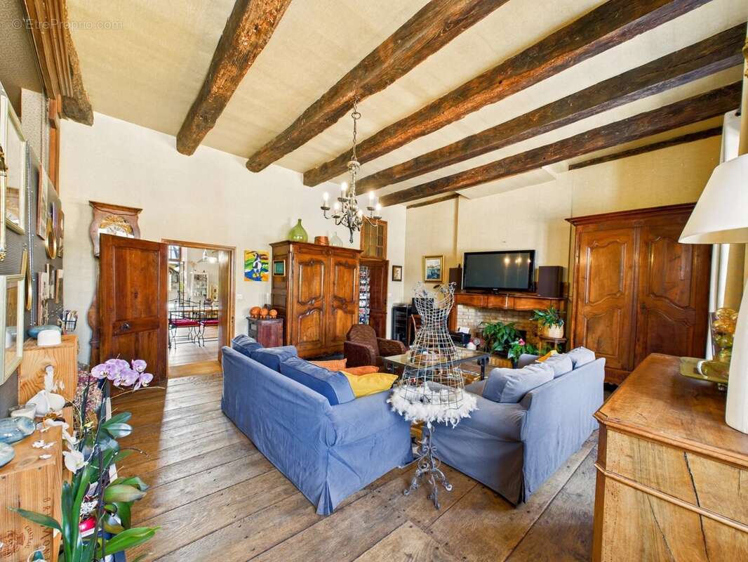 Maison à SAUVETERRE-DE-ROUERGUE