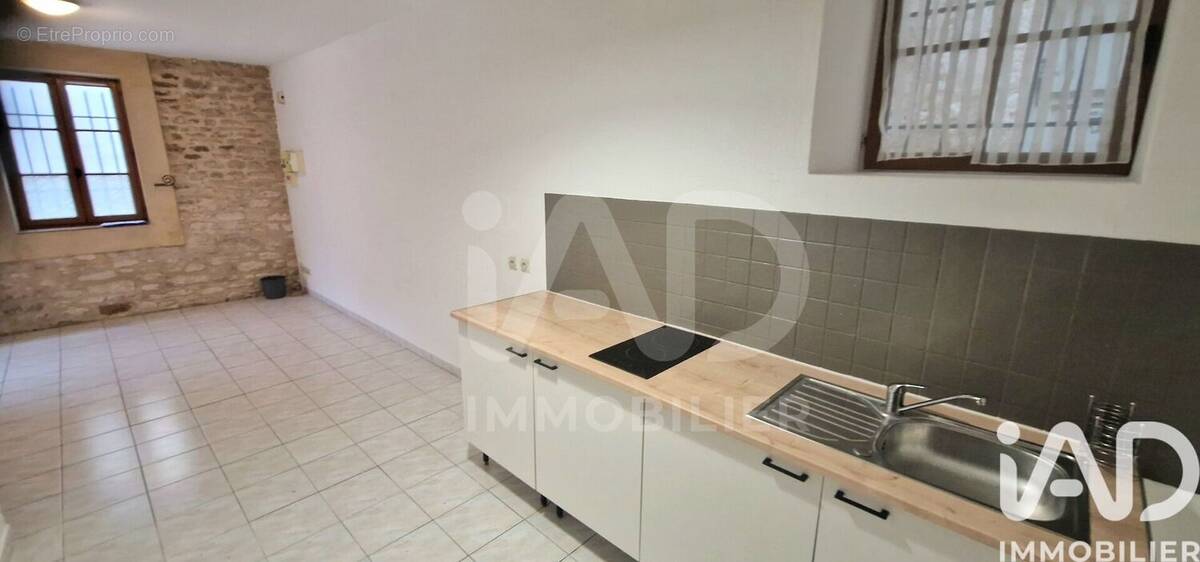 Photo 1 - Maison à MONTPEZAT