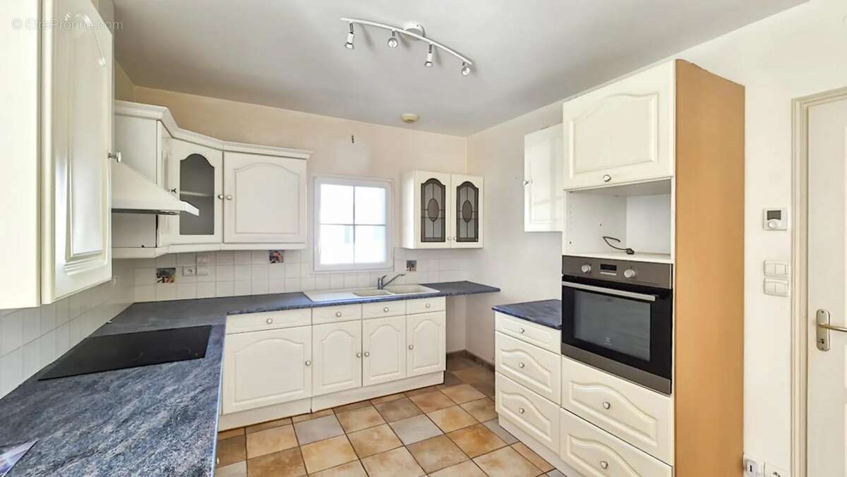 Maison à SAINT-MICHEL-EN-L'HERM