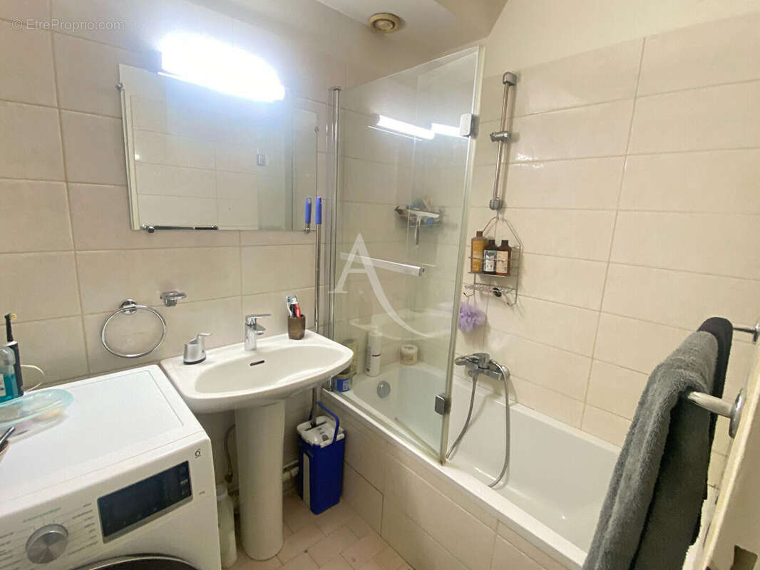 Leo imbert : studio 33,71 m2 avec balcon - photo 4