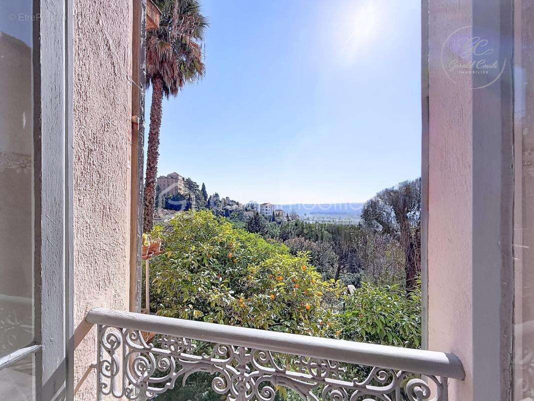 Appartement à GRASSE