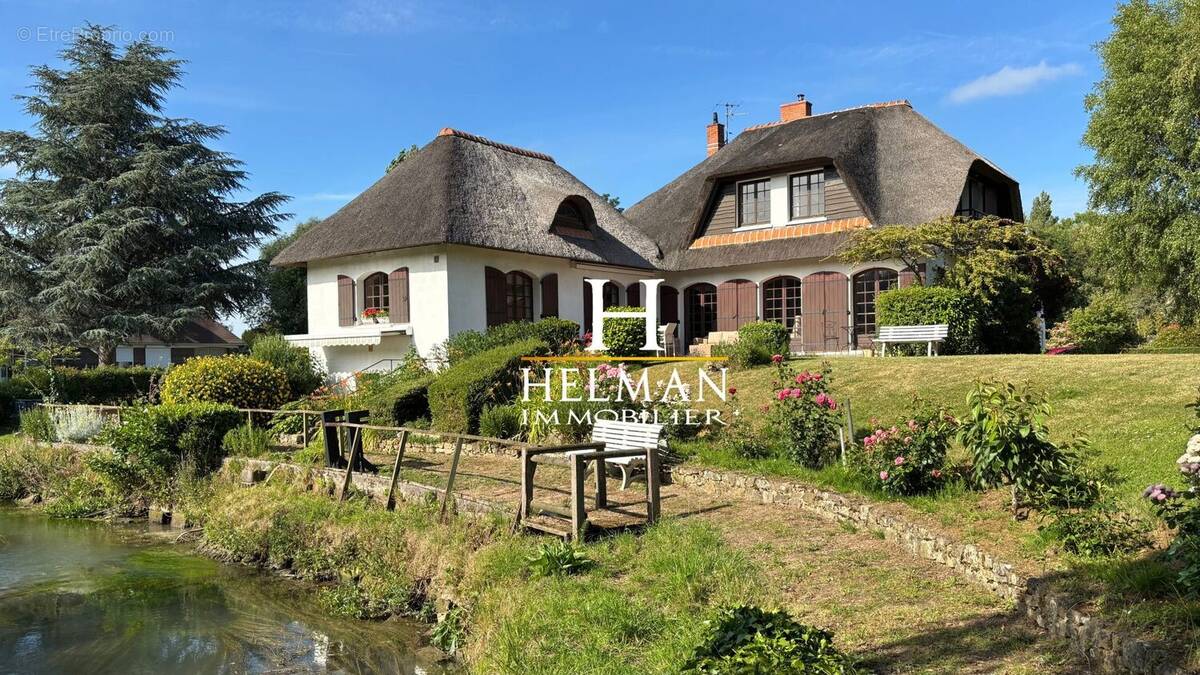 Maison à ARQUES