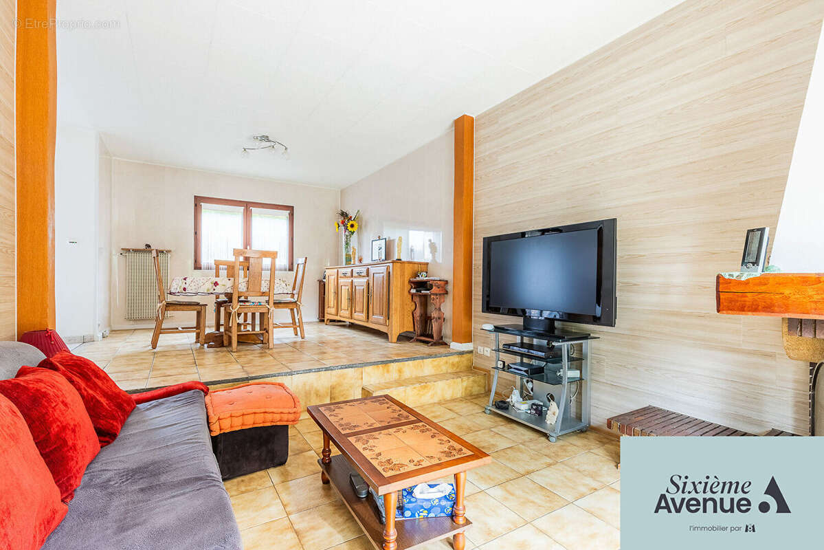 Maison à SAINT-MICHEL-SUR-ORGE