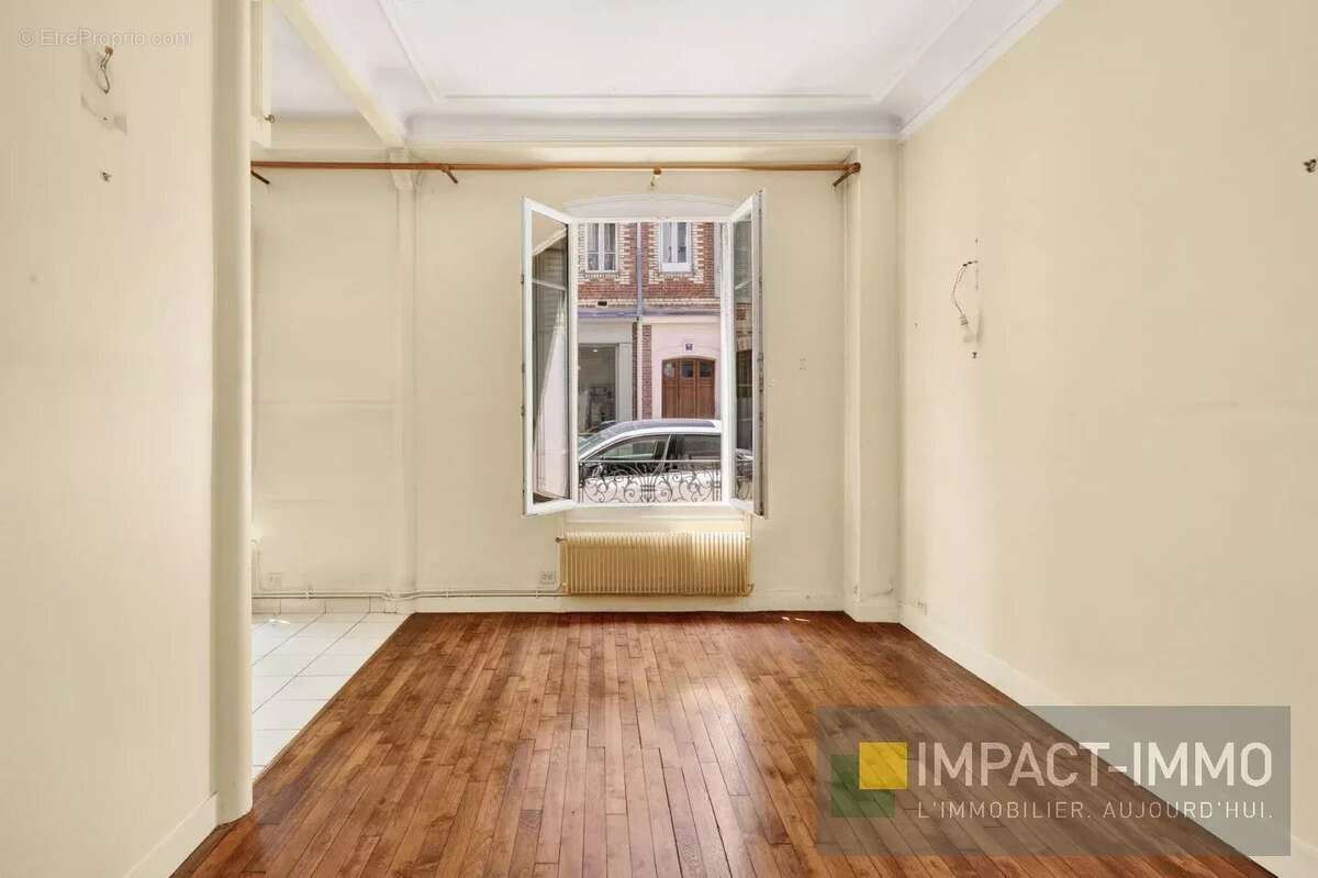 Appartement à ASNIERES-SUR-SEINE