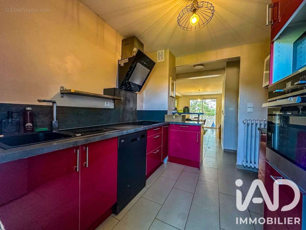 Appartement 74 m² à Toulon  - photo 4