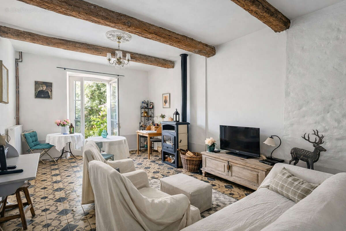 Grande Maison de Maître   120 m2 habitables avec combles aménageables, proche Narbonne et Béziers - photo 2
