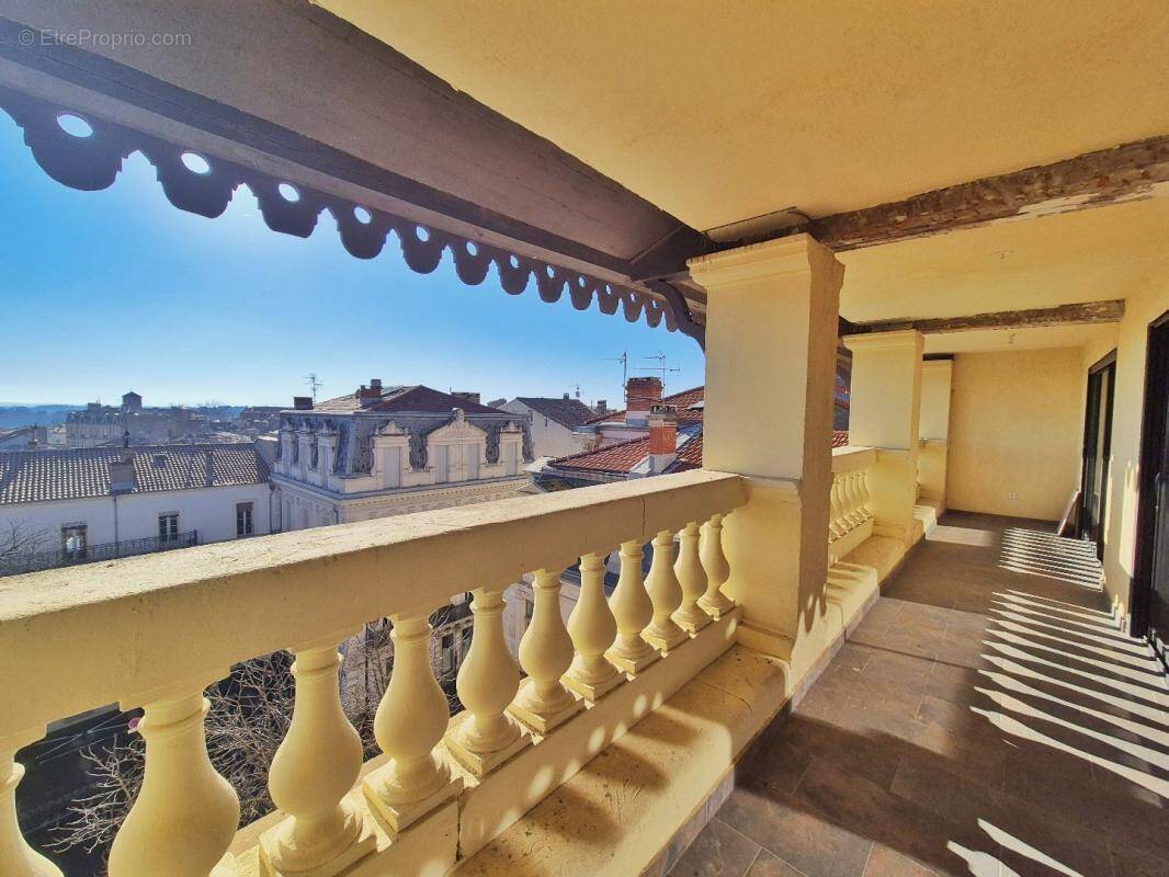 Appartement à BEZIERS