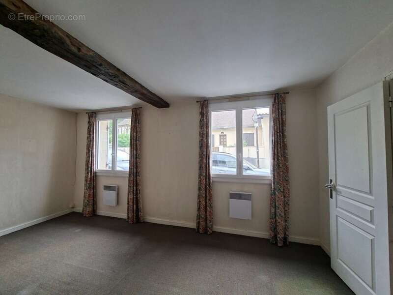 Maison à MONTPON-MENESTEROL