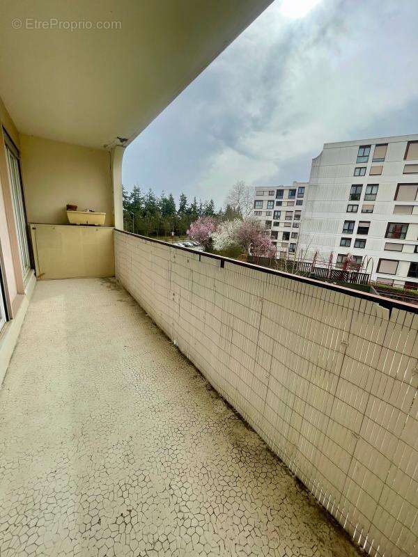 Appartement à LES ULIS