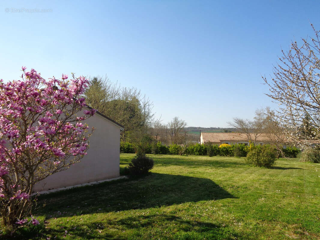 Maison à TOCANE-SAINT-APRE