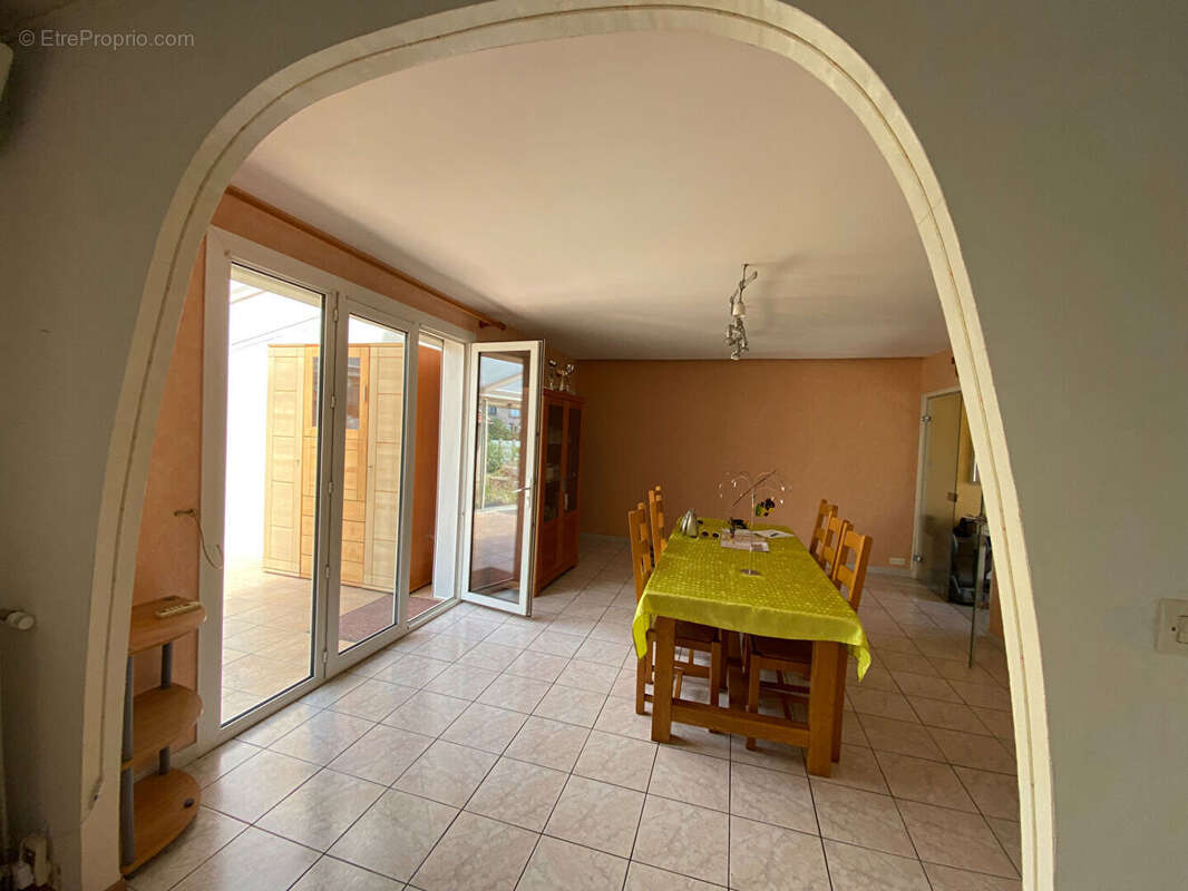 Maison familiale de 150 m² - Secteur calme, proche des commerces - photo 5