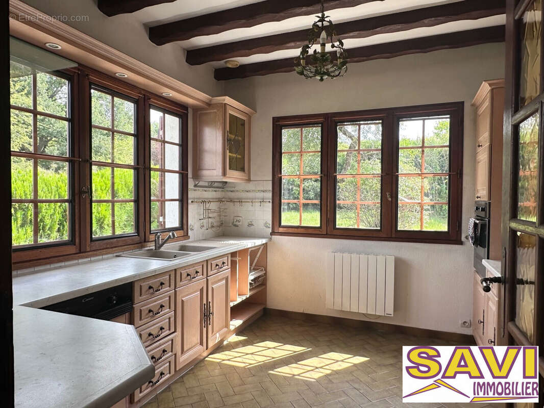 Cuisine - Maison à FONTENAY-SUR-LOING