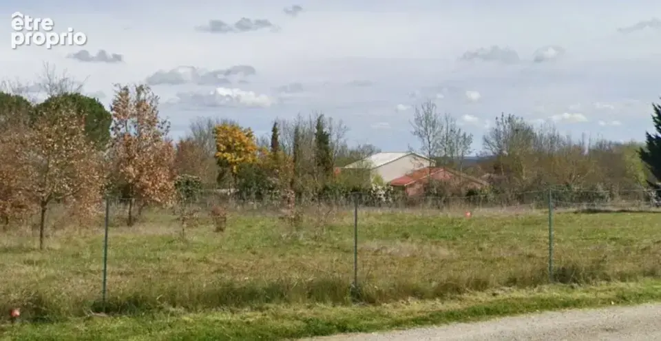 Terrain 700 m² à vendre à Labastide-Clermont (31370) - photo 2