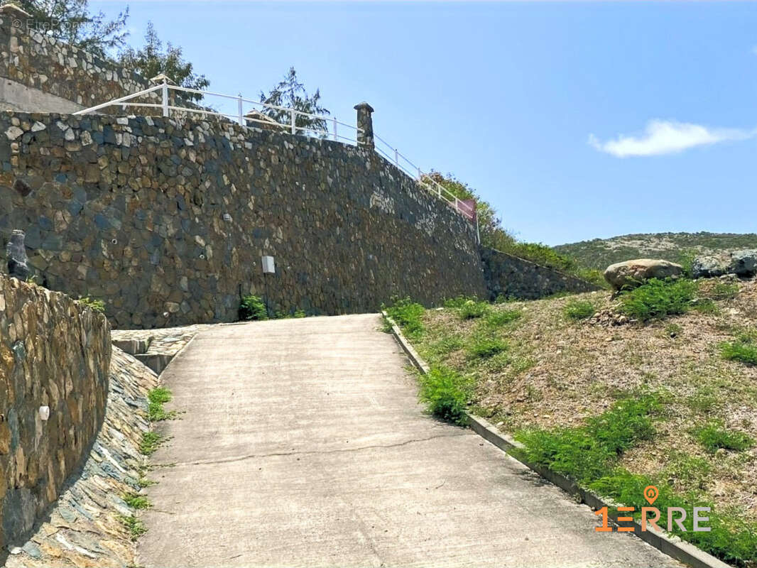 Maison à SAINT-MARTIN