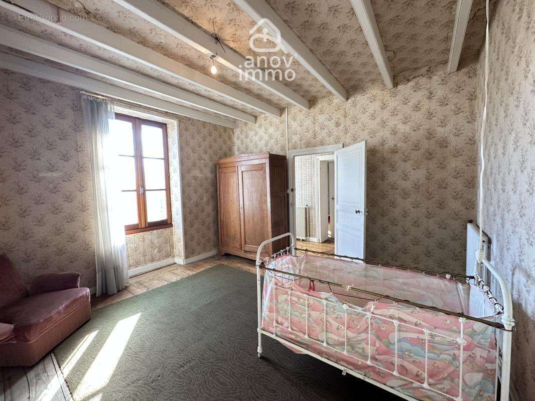 Maison 8 pièces 198 m2 MASSIGNAC - photo 14