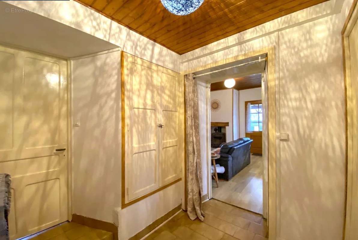 Maison à ABJAT-SUR-BANDIAT