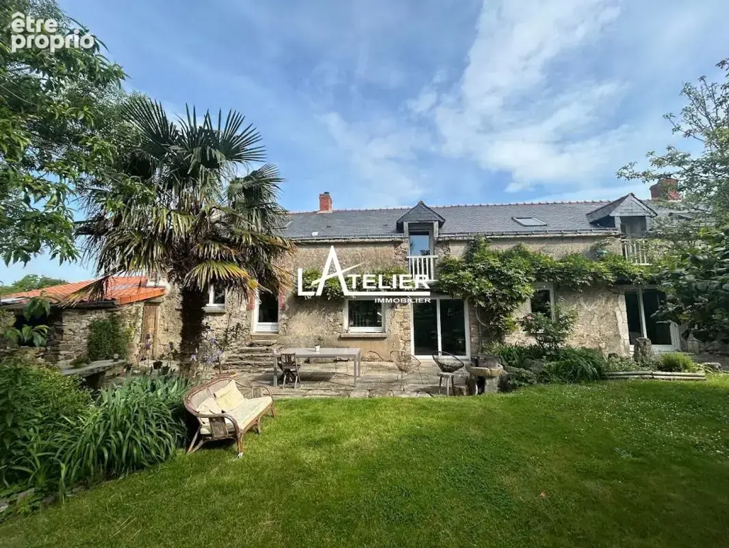 Maison 8 pièces 183 m² à vendre à Saint-Etienne-De-Montluc (44360) - photo 2