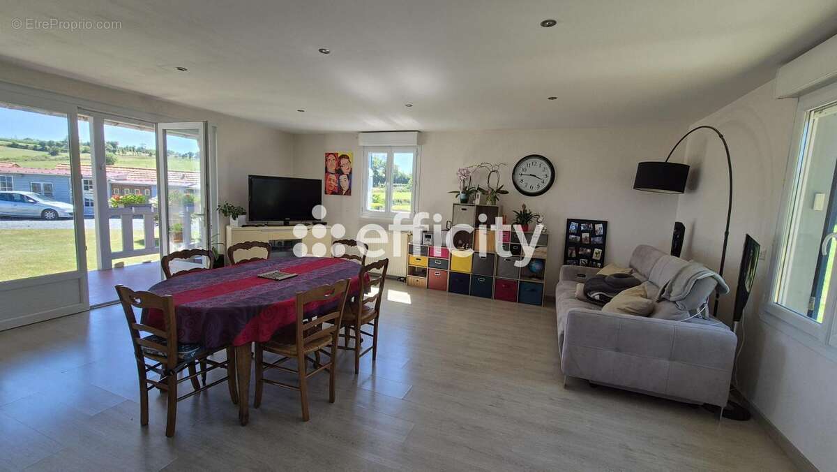 Maison à ARROMANCHES-LES-BAINS