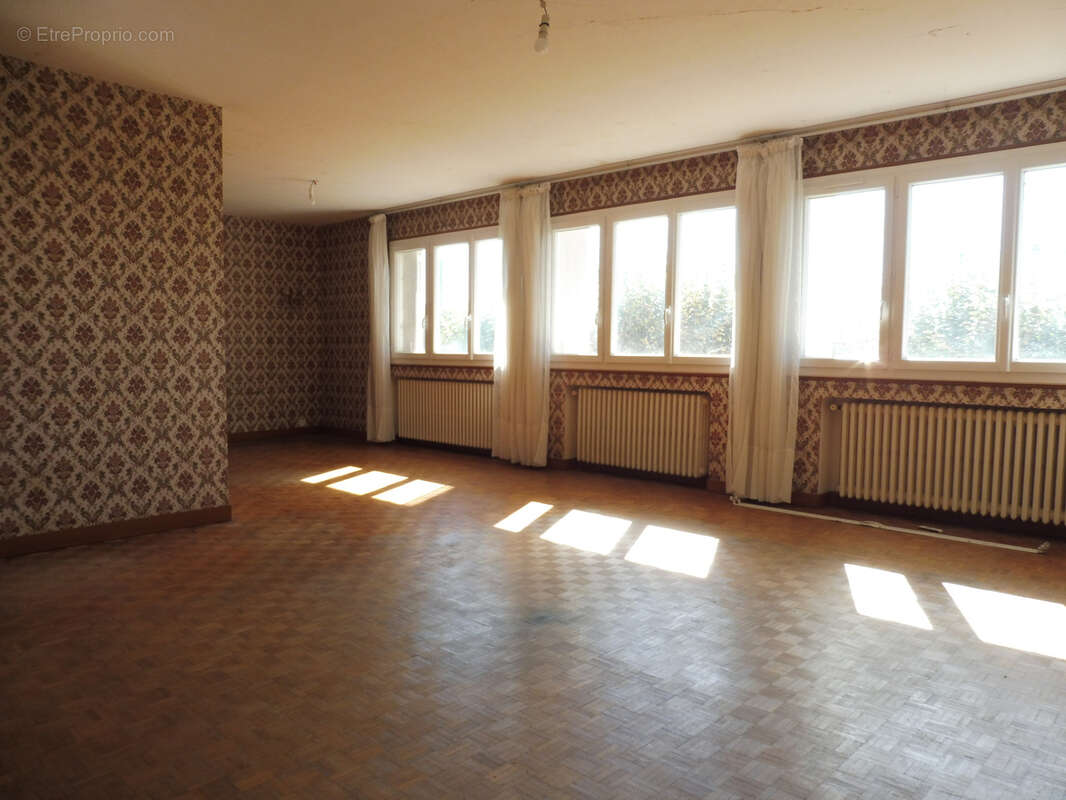 Maison à RIBERAC