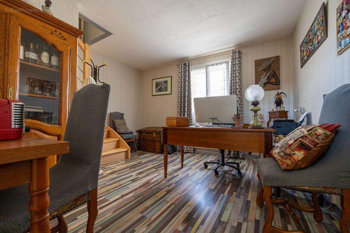 Maison à VIOLAY