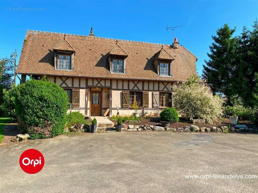 Maison à LYONS-LA-FORET