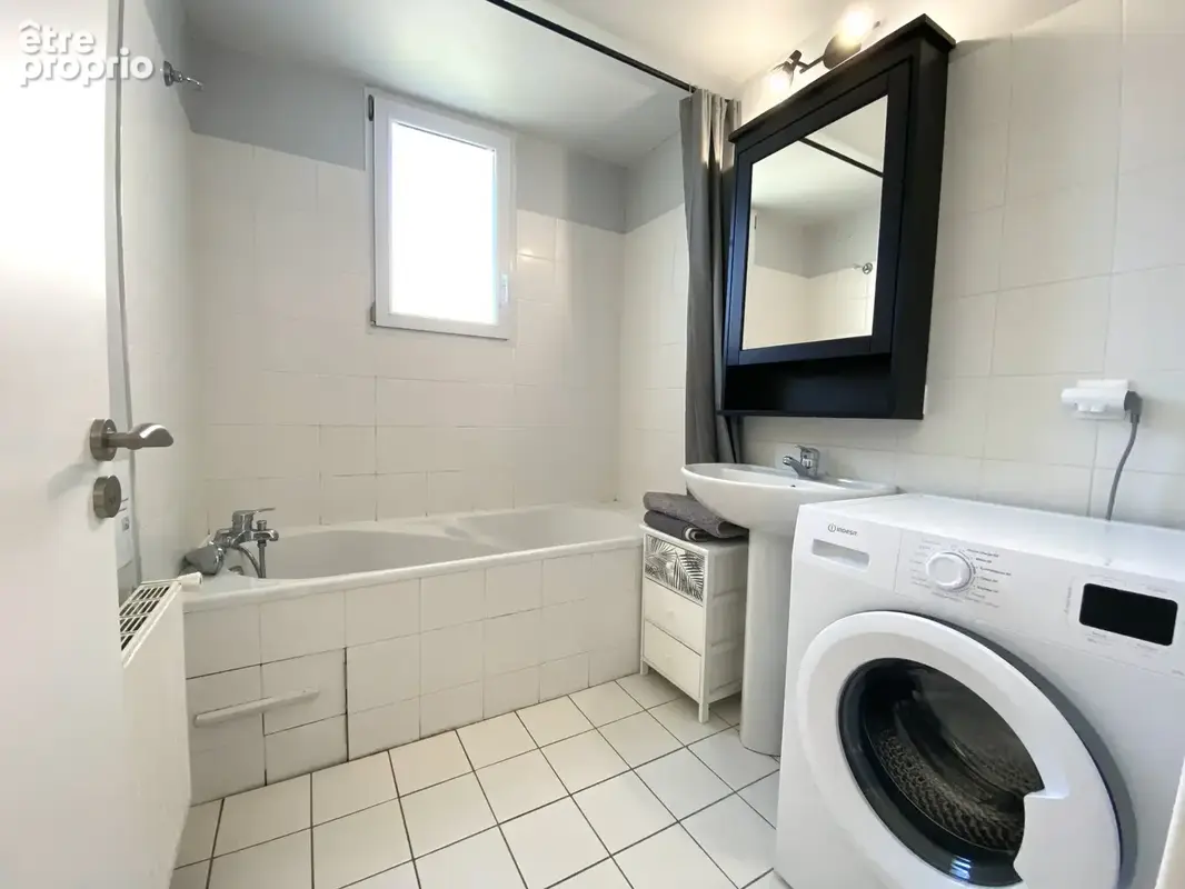 Appartement de plain pied de 52,96M2 avec accès direct Plage- - photo 9