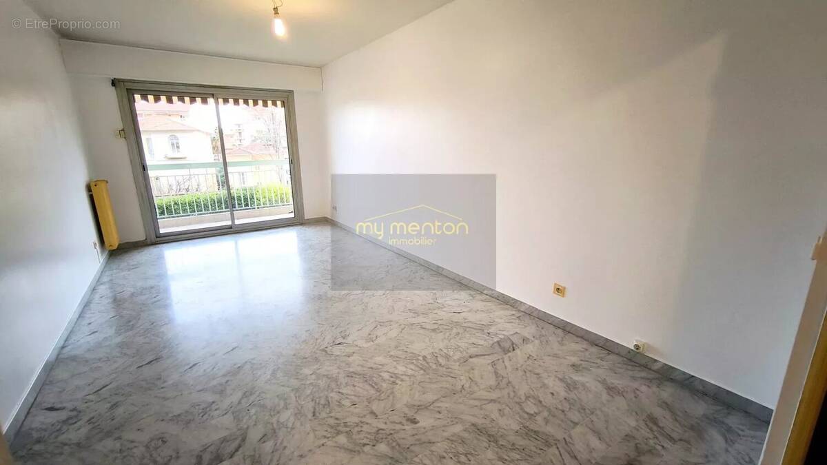 Appartement à MENTON